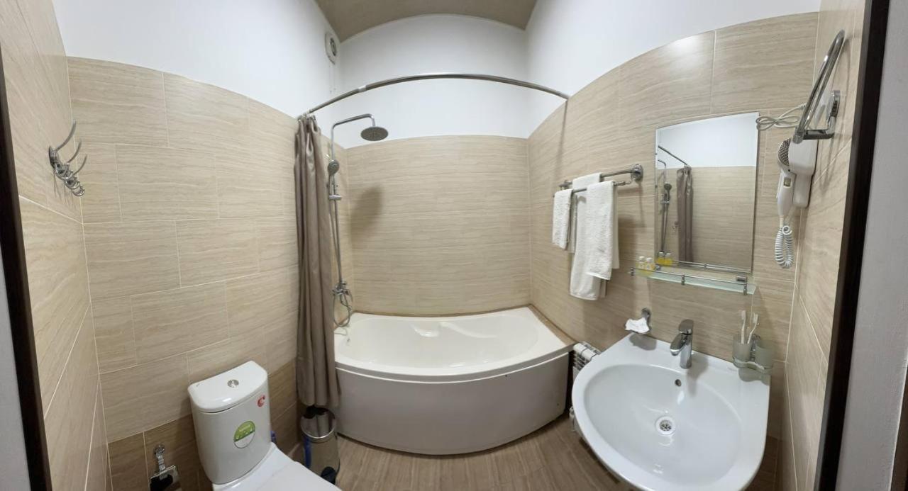 Hotel Aral Nukus Exteriör bild